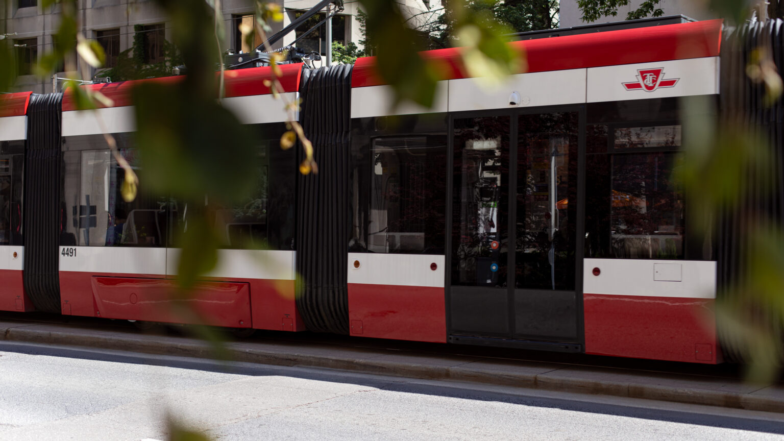 Photo of the St Clair TTC Streetcar, a transit amenity located directly at Resident's Deer Park development